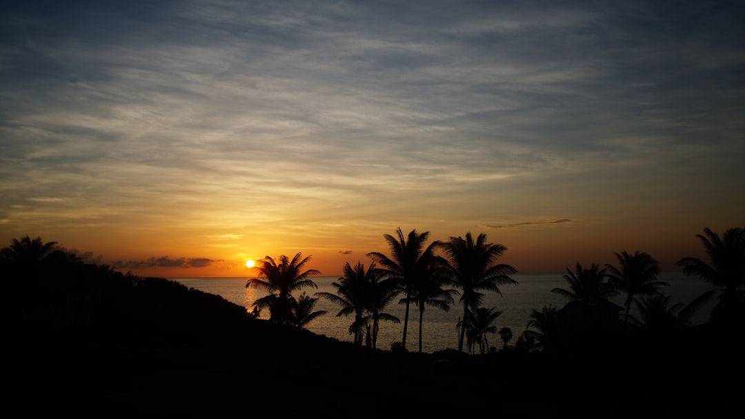 Oia a Santorini: el atardecer en la caldera - Unnamed Road | Secret World Trip Planner