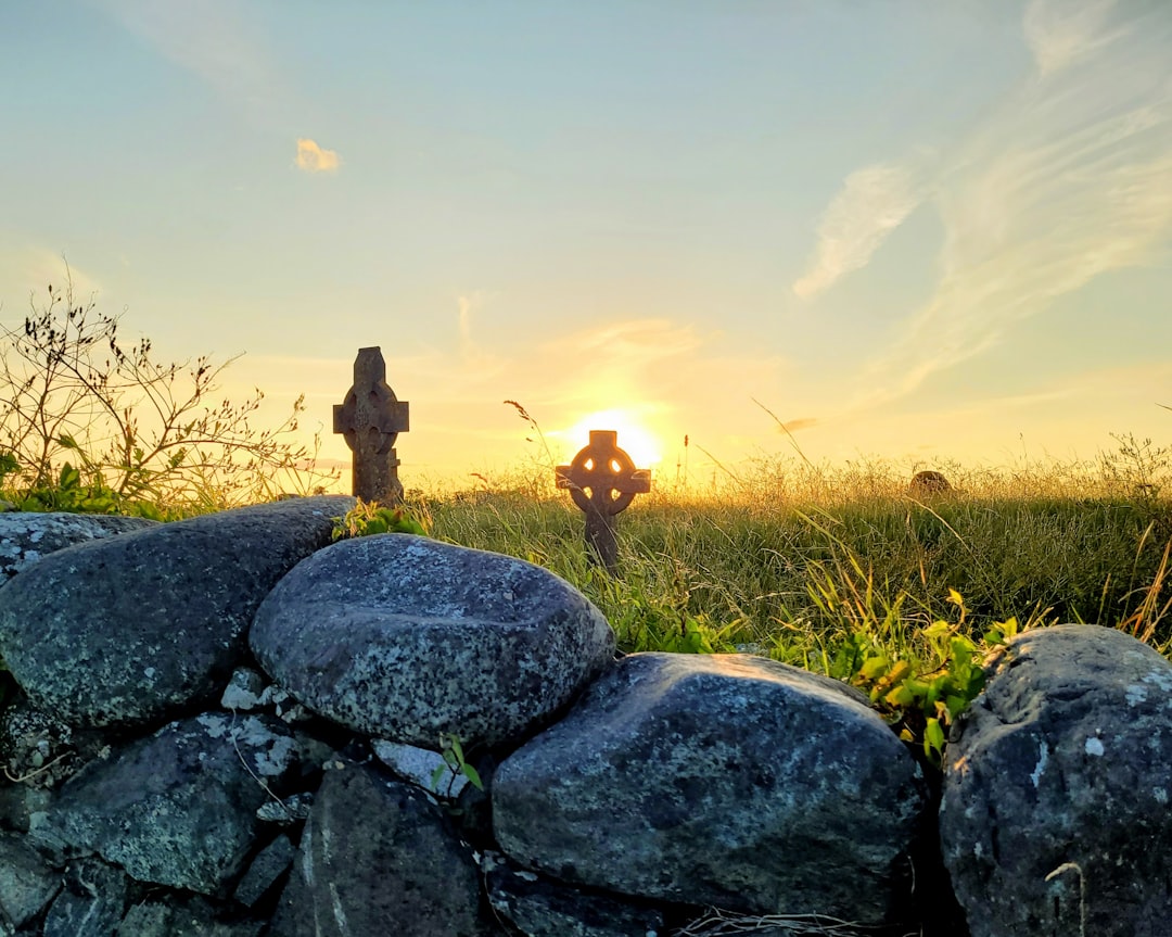 Откройте для себя очарование кельтского креста в Ирландии - Dublin | Secret World Trip Planner