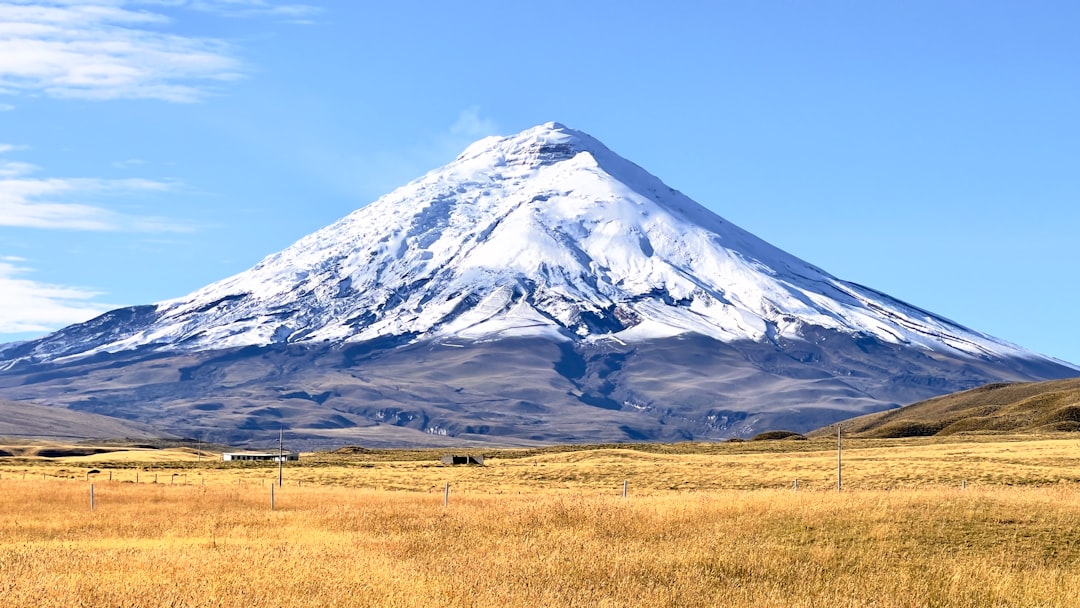 科托帕希火山:征服厄瓜多尔最高活火山 - Cotopaxi | Secret World Trip Planner