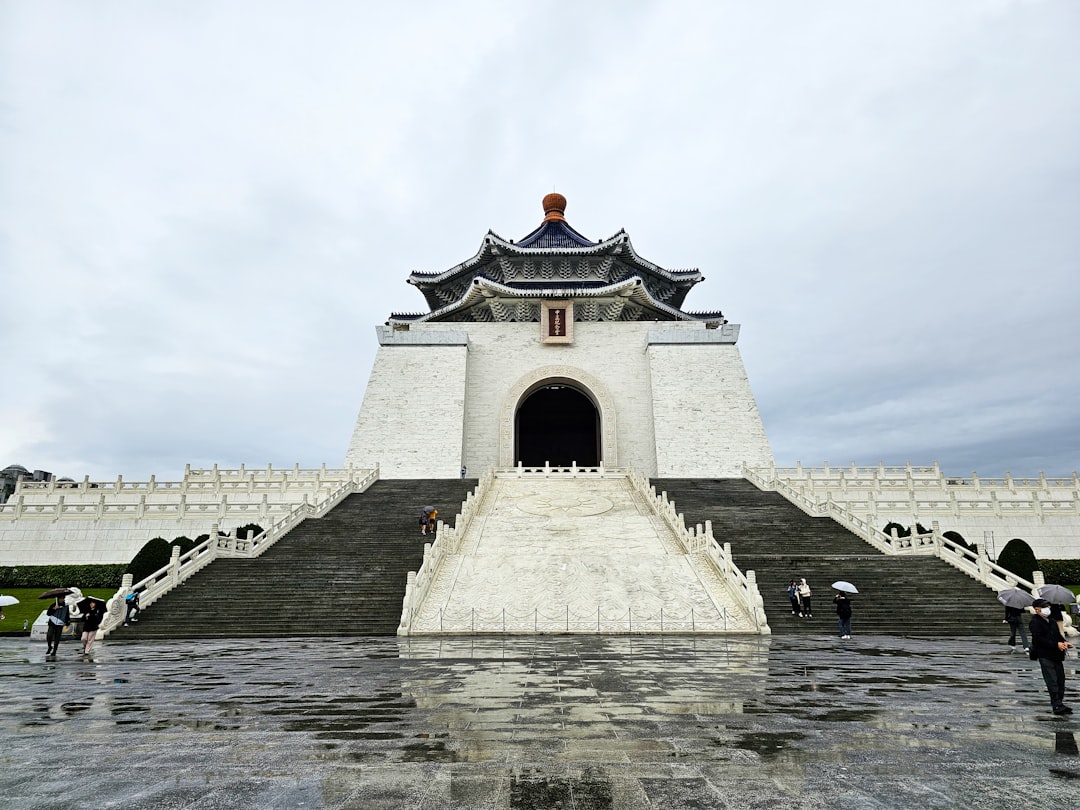 西安秦始皇陵：古代帝王的宏伟陵墓 - Xi'an | Secret World Trip Planner