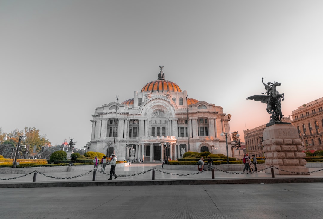 Visita al Monumento a Tlahuicole: Un tesoro storico del Messico - Tlaxcala de Xicohténcatl | Secret World Trip Planner