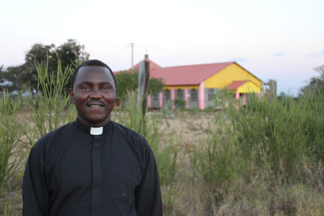 Descubra a Community Church do Quênia: um tesouro cultural - Nairobi | Secret World Trip Planner