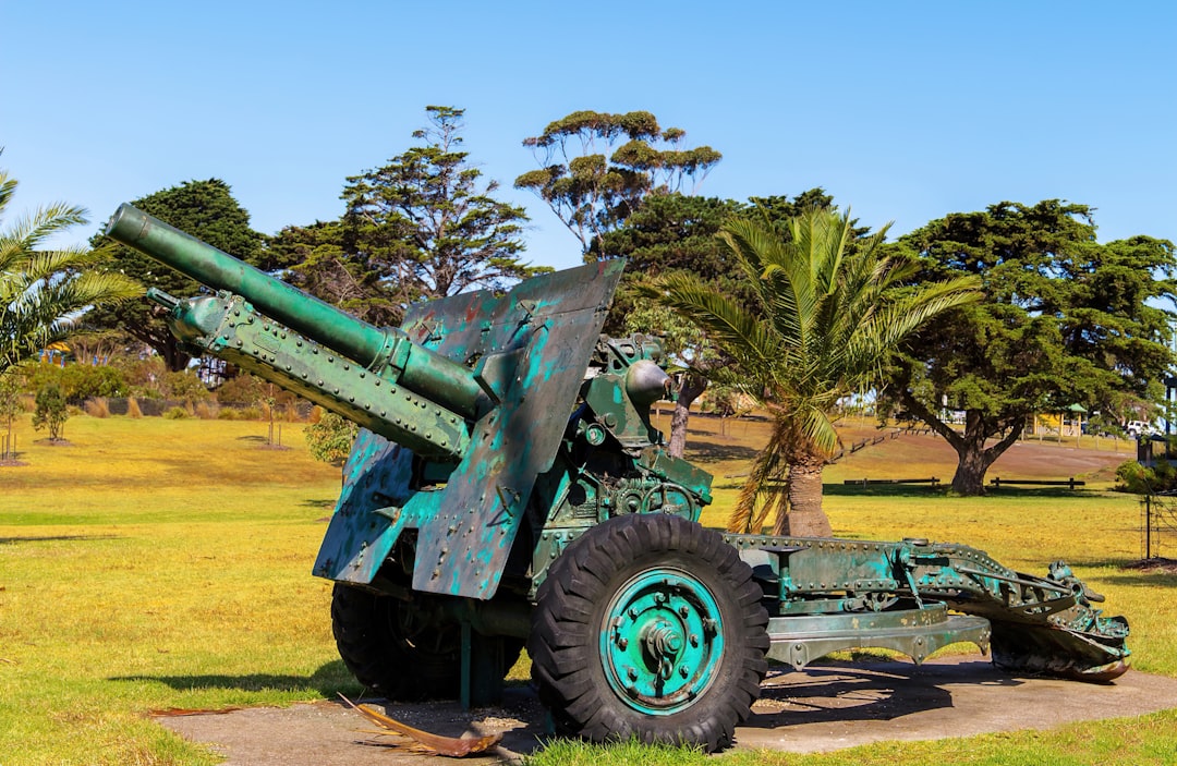 Descubra a Artillery: História e Atrações na Austrália - Mosman | Secret World Trip Planner