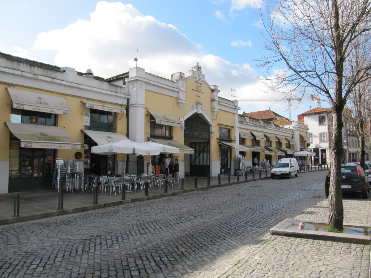 Mercado Beira-Rio: il mercato storico sulle sponde del Douro - Av. de Ramos Pinto 148 | Secret World Trip Planner