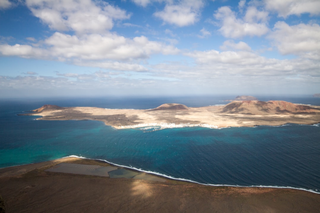 Mirador del Río: el mirador de Manrique en Lanzarote - 35541 | Secret World Trip Planner