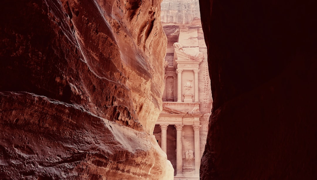 Piccola Petra: el tesoro oculto de los nabateos - 9CFX+MV2 | Secret World Trip Planner