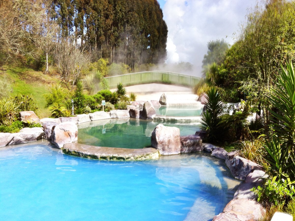Taupo Thermal Baths: Geothermal Relaxation in NZ - Hilltop | Secret World Trip Planner