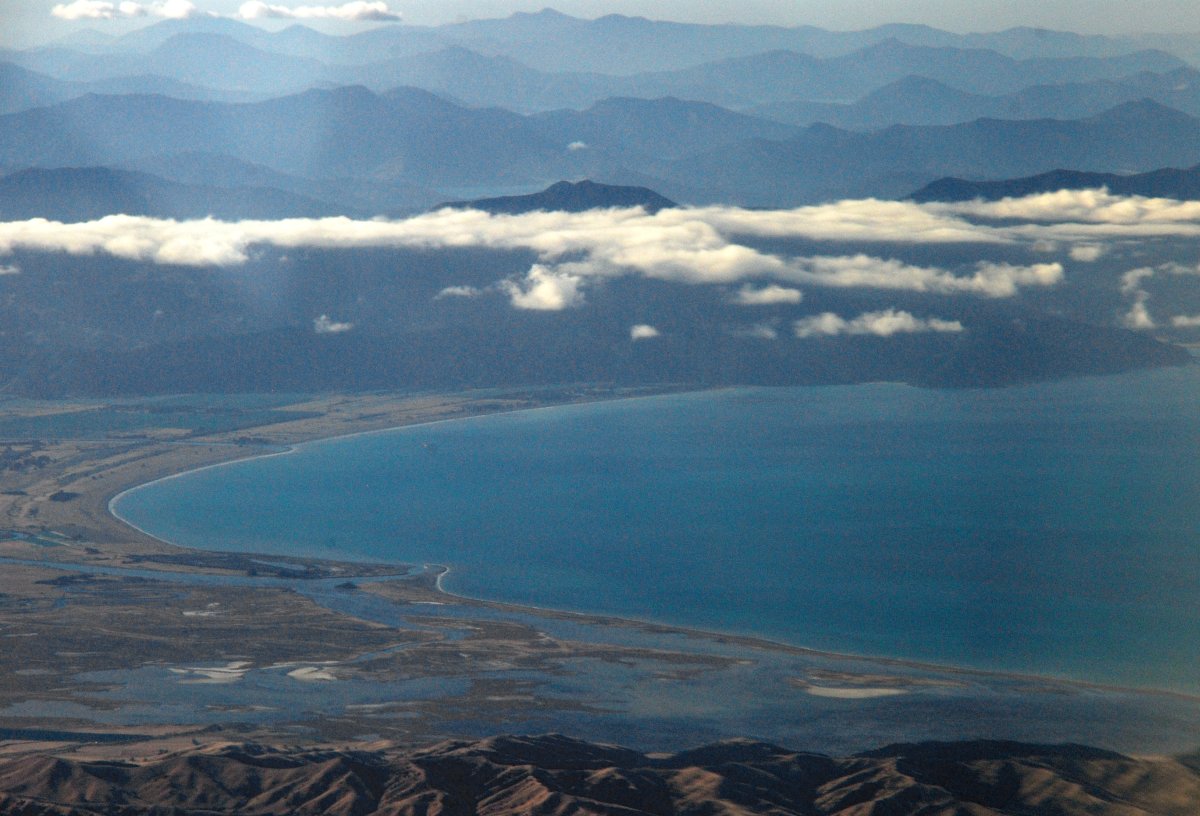 Cloudy Bay Viñedos: Sauvignon Blanc en Marlborough - 230 Jacksons Road | Secret World Trip Planner
