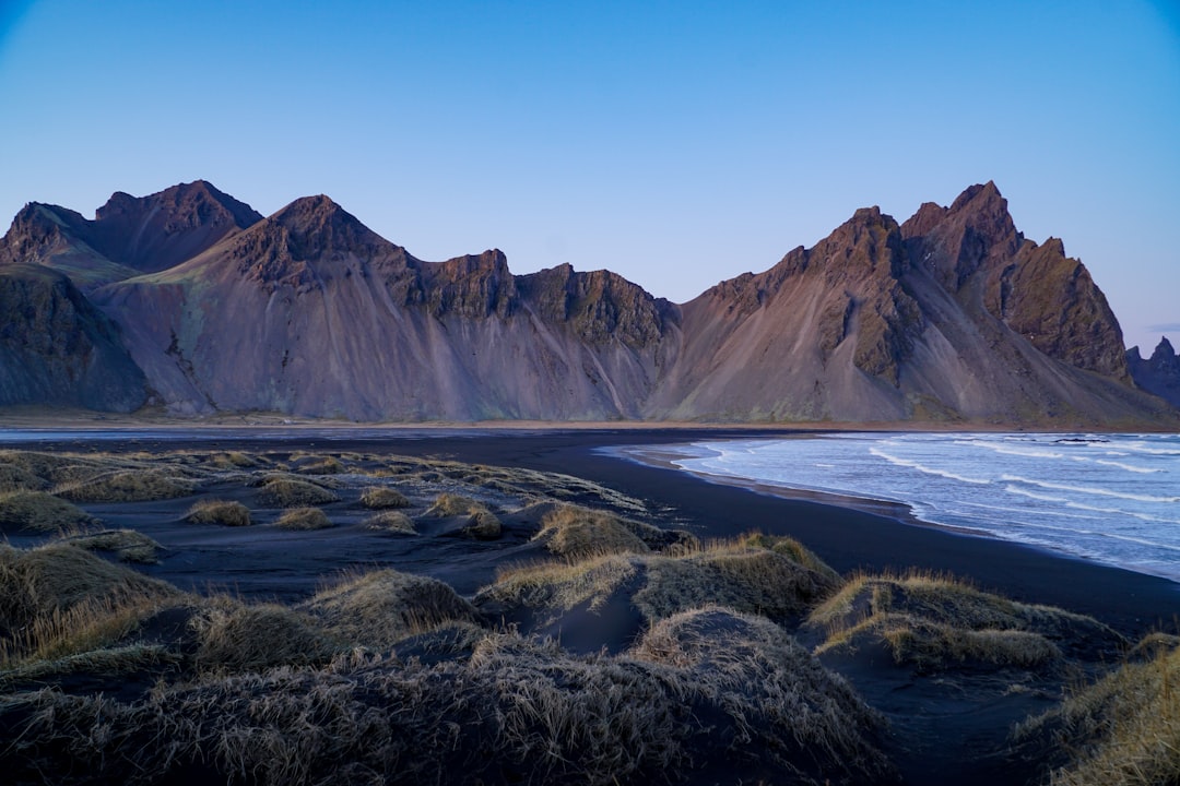 Víkurhyrnaを発見:アイスランドの自然の楽園 - Ólafsfjörður | Secret World Trip Planner