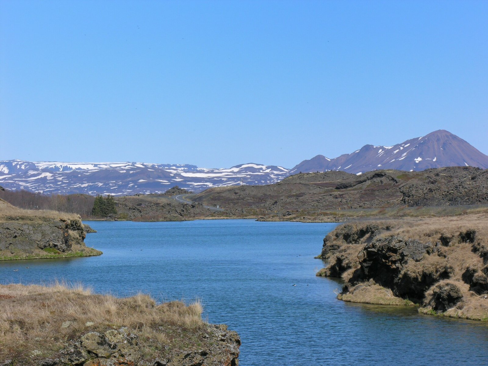 Hlíðarfjall: The Gem of the Icelandic Mountains — Lónsbakki