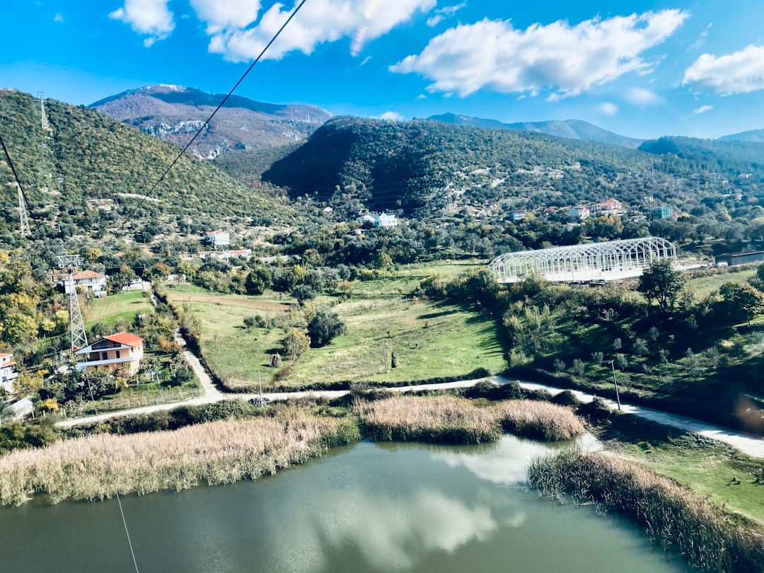アルバニアの自然の宝石、ダイティ山を発見しよう - Tirana | Secret World Trip Planner