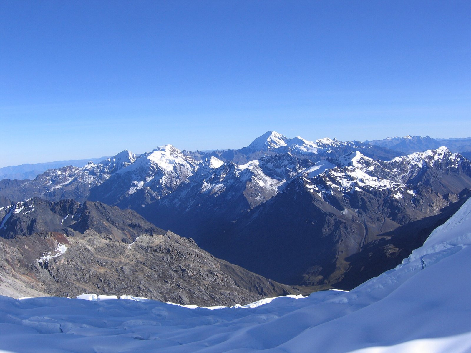 Descubra Milluacocha: a Montanha das Maravilhas no Peru - Pachma Bajo | Secret World Trip Planner