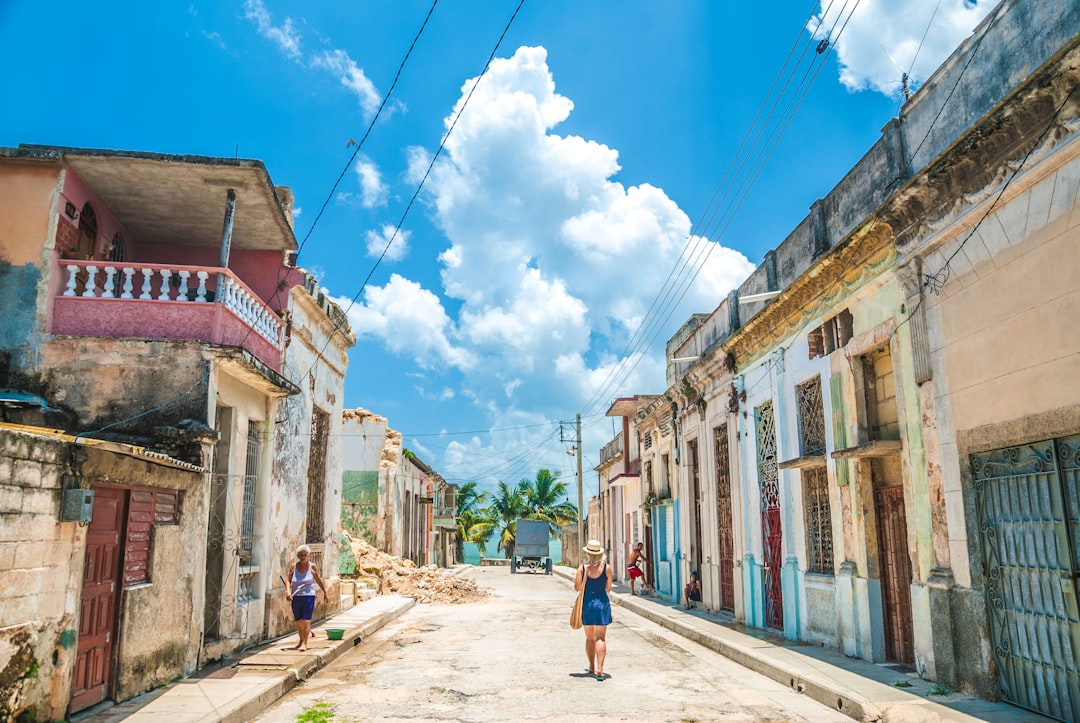 Hermanos Ameijeiras: o hospital símbolo de Cuba - La Habana | Secret World Trip Planner