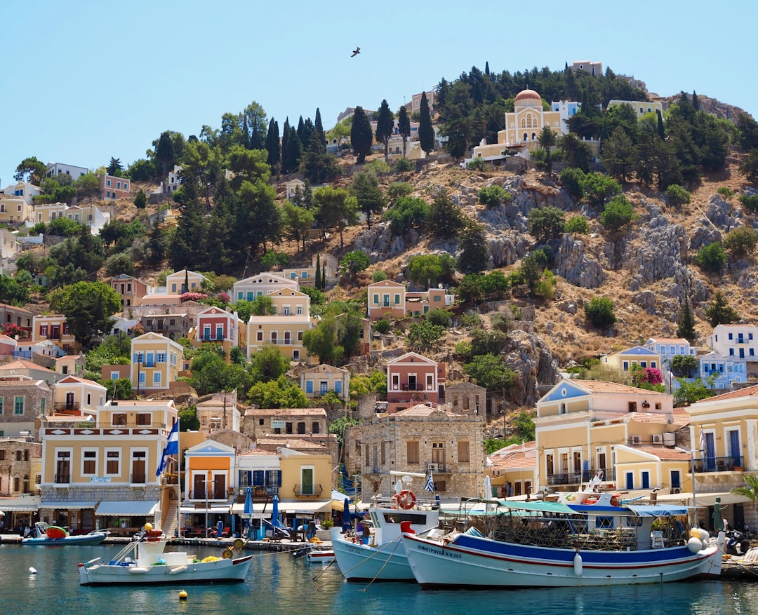 Moni Katholiko: Ein Verstecktes Kulturerbe in Griechenland - H4RW+29 Akrotiri | Secret World Trip Planner
