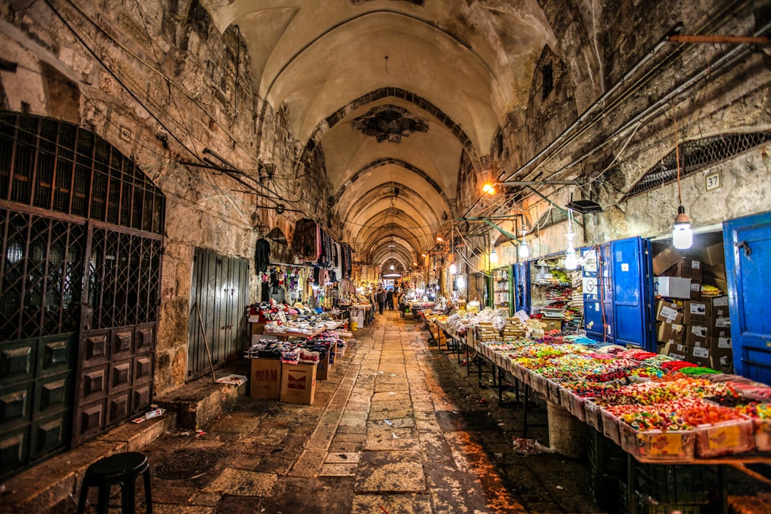 Mahane Yehuda : le marché emblématique de Jérusalem - Agripas St 90 | Secret World Trip Planner