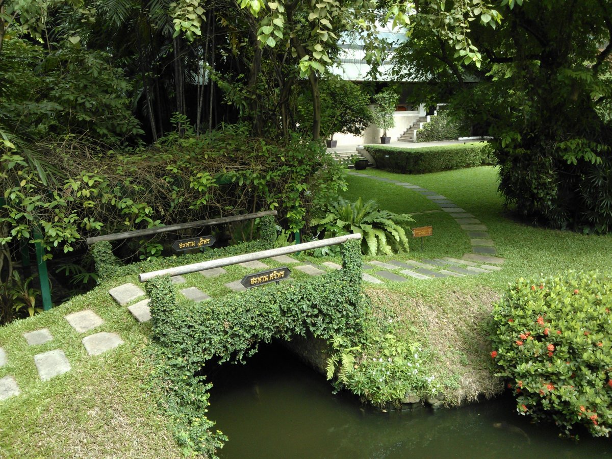 Suan Pakkad Palace: Royal Gardens in Bangkok's Heart - Khet Ratchathewi | Secret World Trip Planner