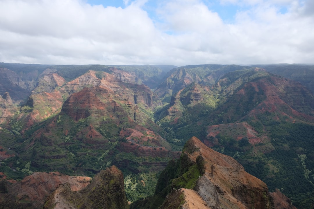 威美亚峡谷日落:太平洋的大峡谷 - Waimea | Secret World Trip Planner