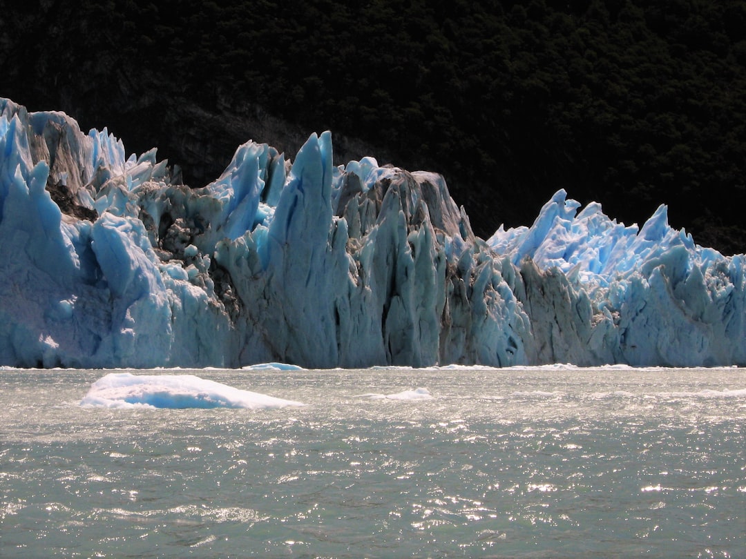 Perito Moreno : le glacier qui avance en Patagonie - El Calafate | Secret World Trip Planner