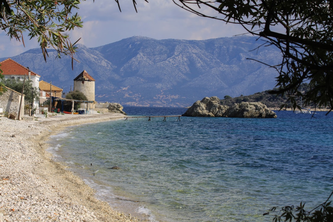 Scopri Ayioi Saranda Oros: un angolo di natura in Grecia - WQPJ+4Q Idrousa | Secret World Trip Planner