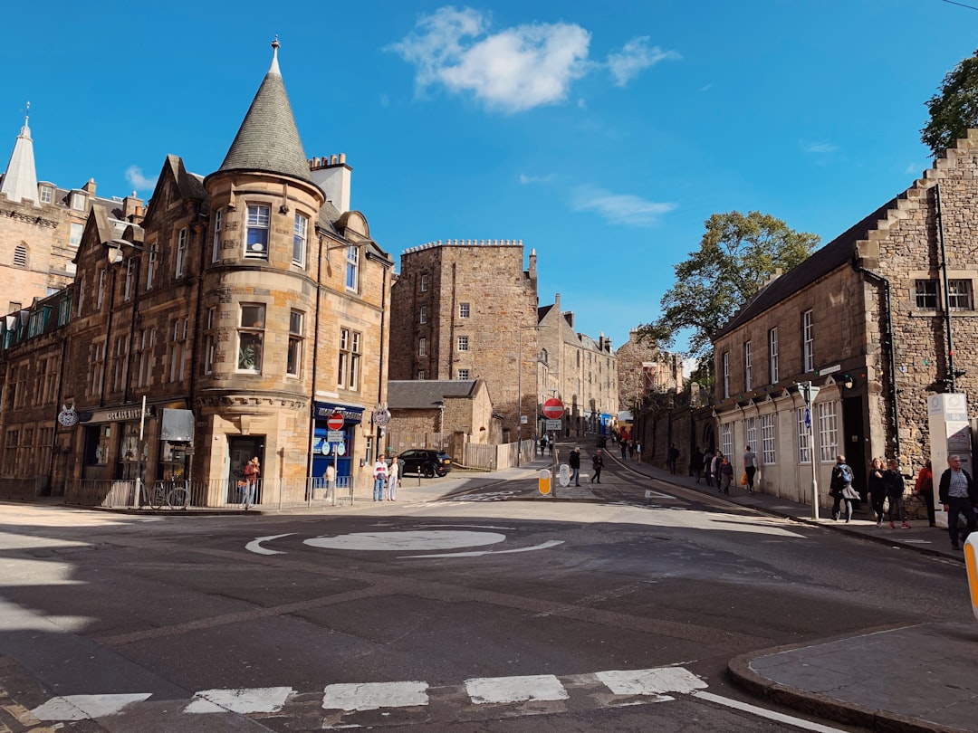 Den Market Cross entdecken: Ein Symbol der schottischen Geschichte - Lerwick | Secret World Trip Planner
