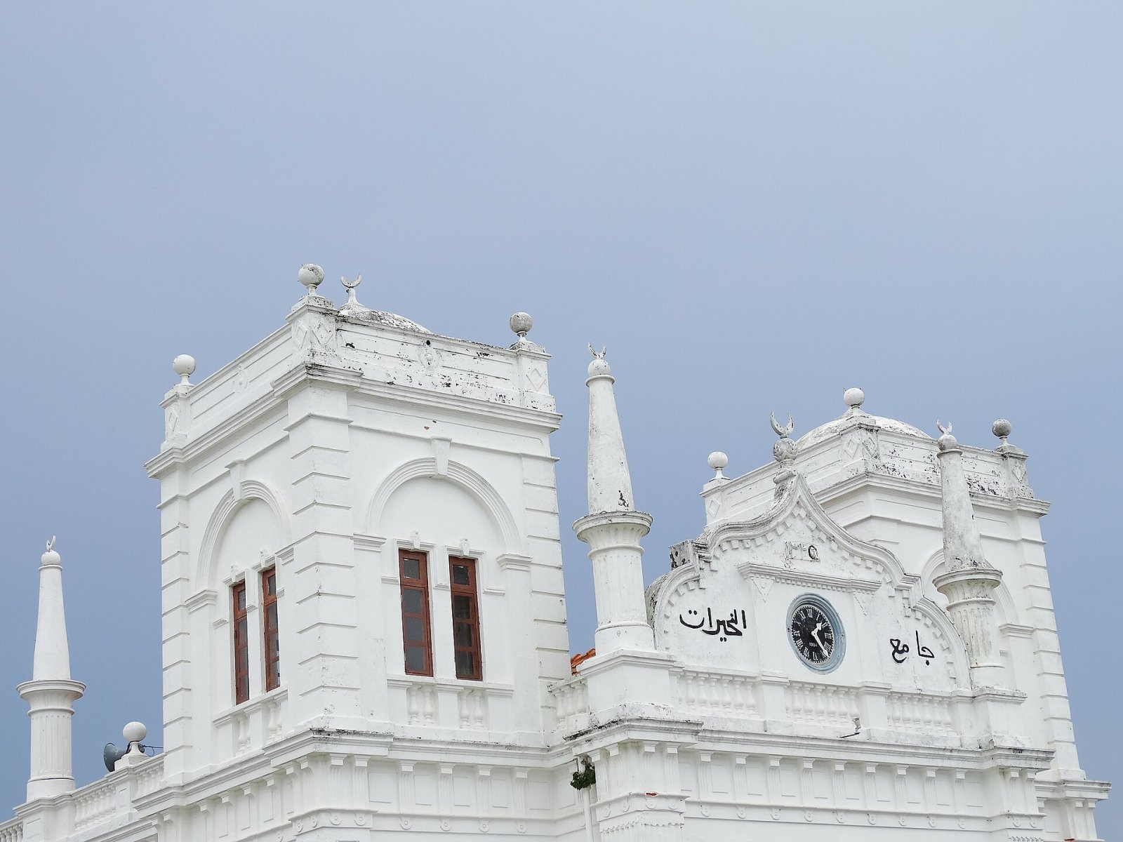 Découvrez la Jumma Mosque à Bambalapitiya : un joyau culturel - Colombo | Secret World Trip Planner