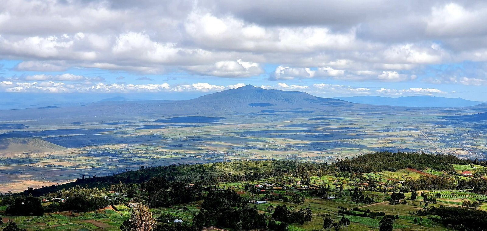 Гора Лонгонот: Путешествие в сердце Кении - Longonot | Secret World Trip Planner