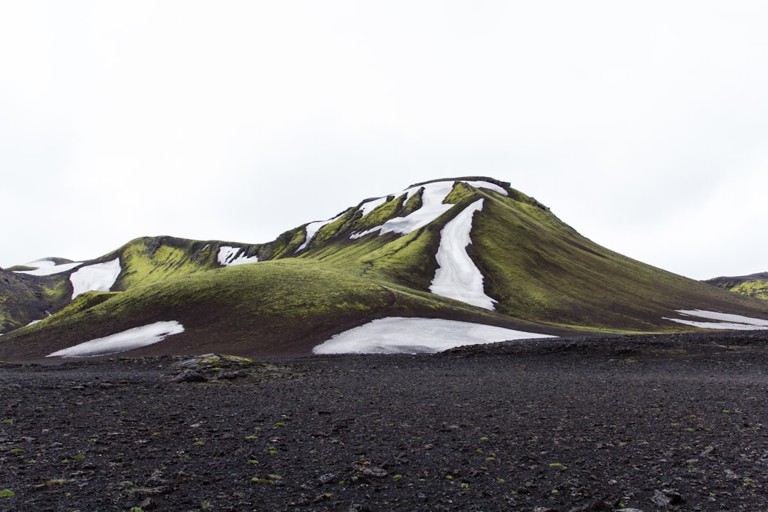Vaðalfjöll: Um Paraíso Natural na Islândia - Kinnarstaðir | Secret World Trip Planner
