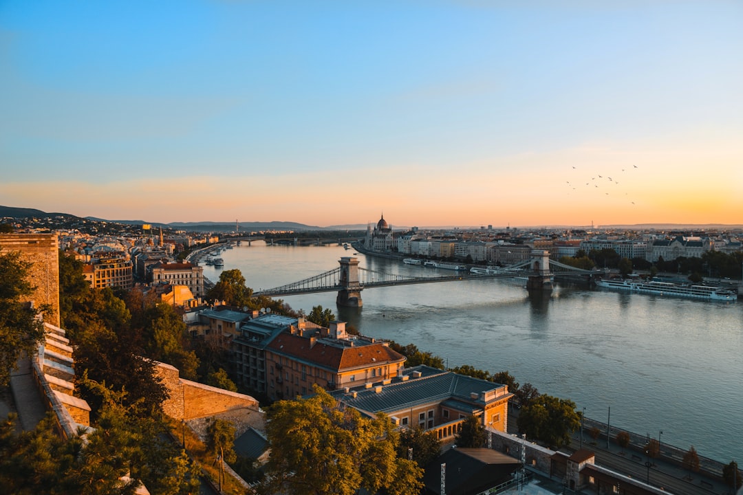 盖尔特温泉:布达佩斯的艺术新潮温泉 - Budapest | Secret World Trip Planner