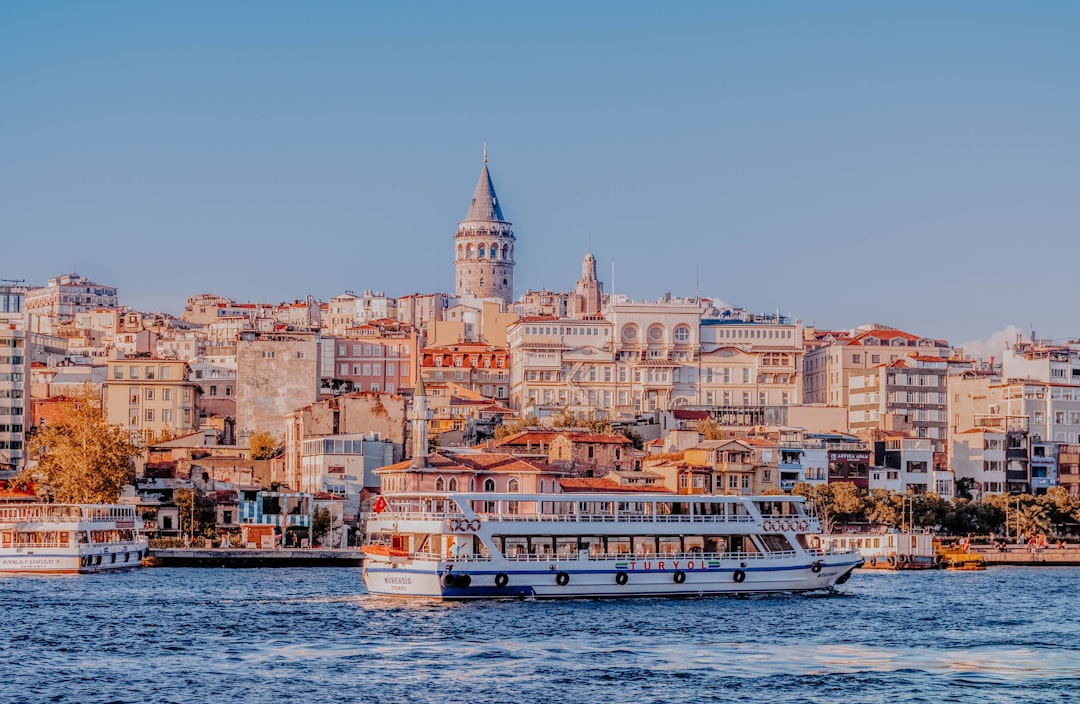 Melhores apps de viagem 2026: 5 dicas em Istambul - Istanbul | Secret World Trip Planner
