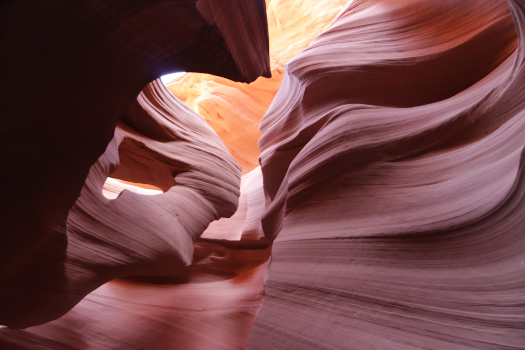 Antelope Canyon: luce e pietra nel cuore Navajo - Page | Secret World Trip Planner