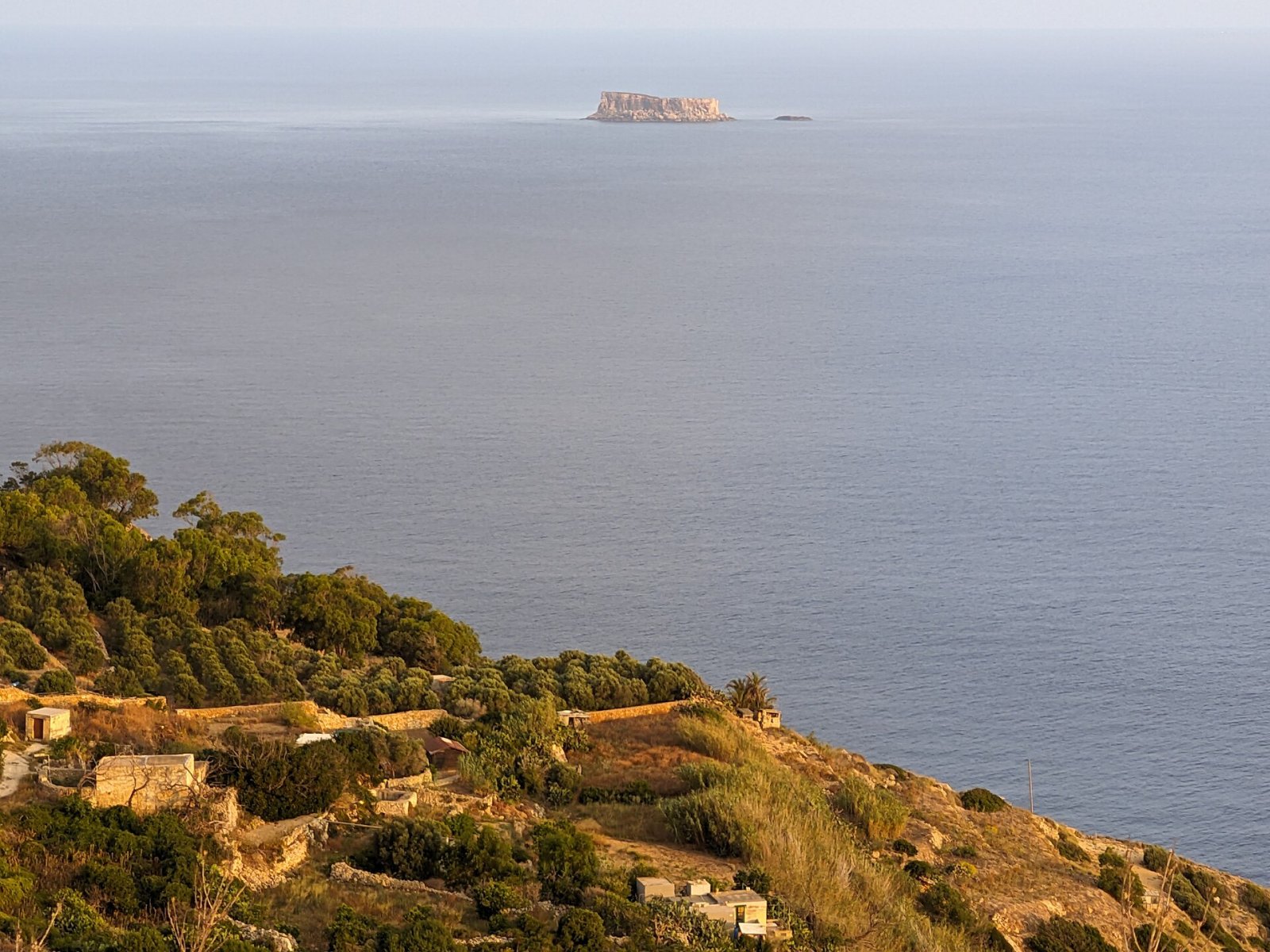 Descubra Filfla: a joia natural do sul de Malta - Siġġiewi | Secret World Trip Planner