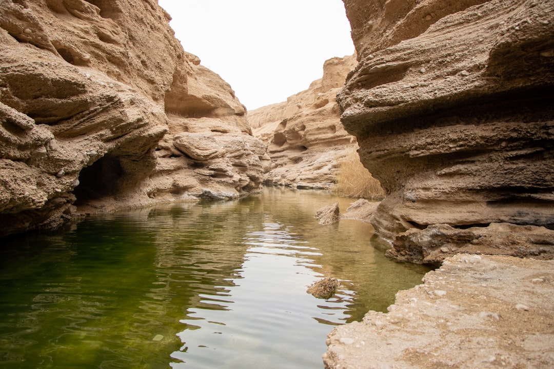 Wadi Bani Khalid: a oásis cristalina do Omã - Wadi Bani Khalid | Secret World Trip Planner