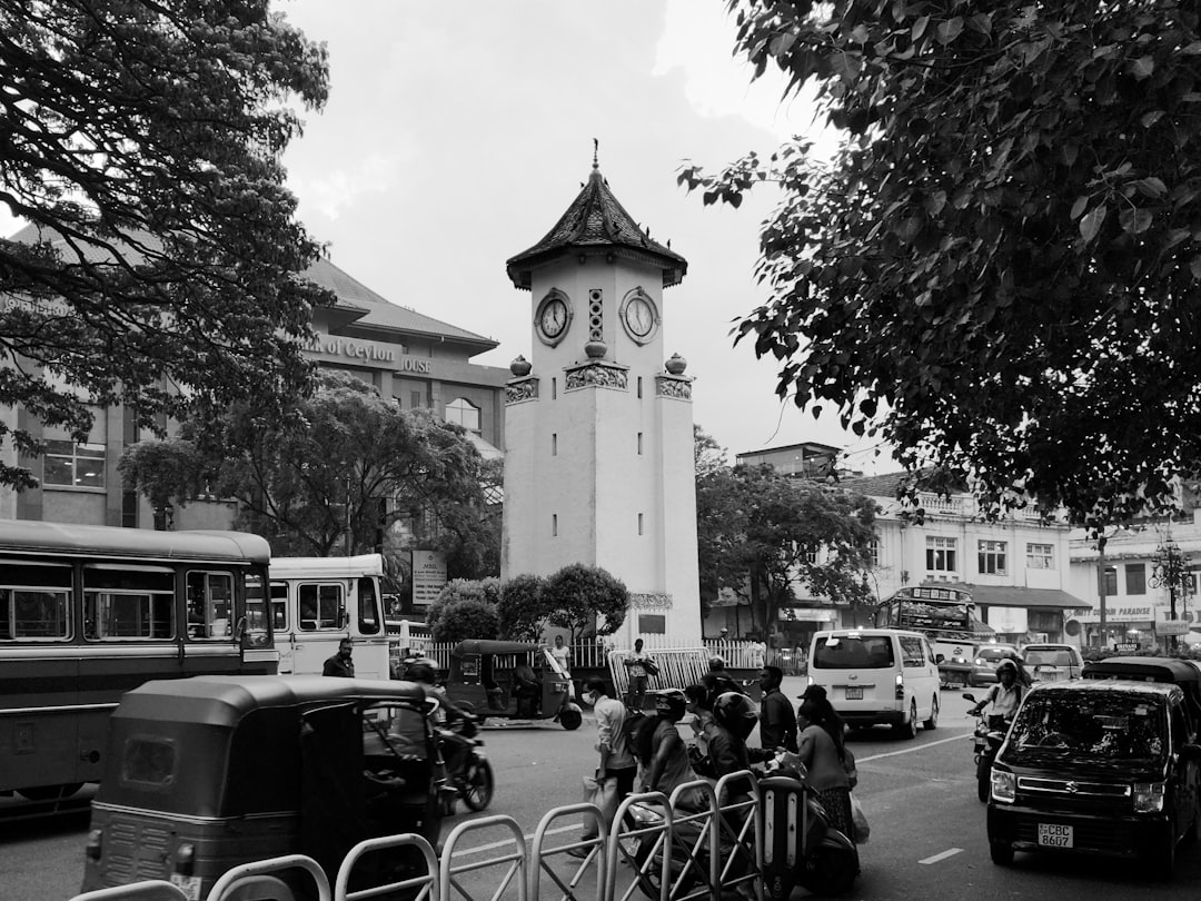 探索卡哈瓦塔钟楼:一次穿越时空的旅行 - Kahawatta | Secret World Trip Planner