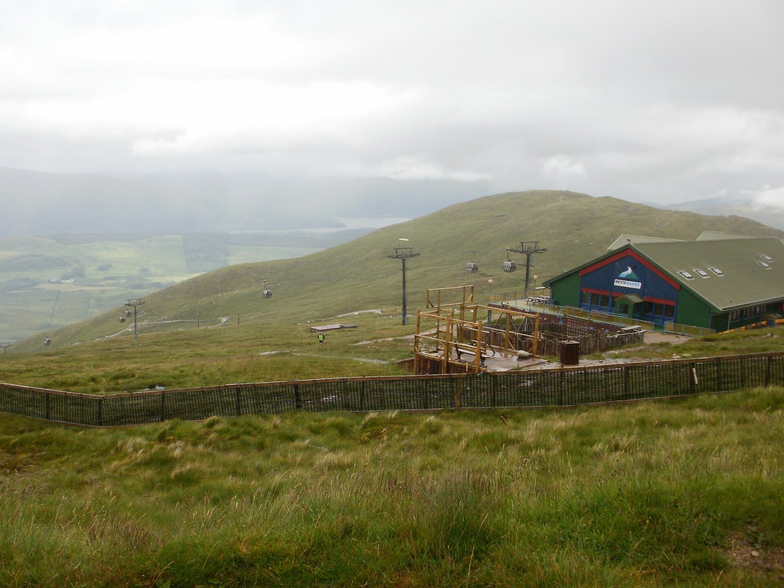 Descubra Sgurr Finnisg-aig: uma joia das Highlands escocesas - Torlundy | Secret World Trip Planner
