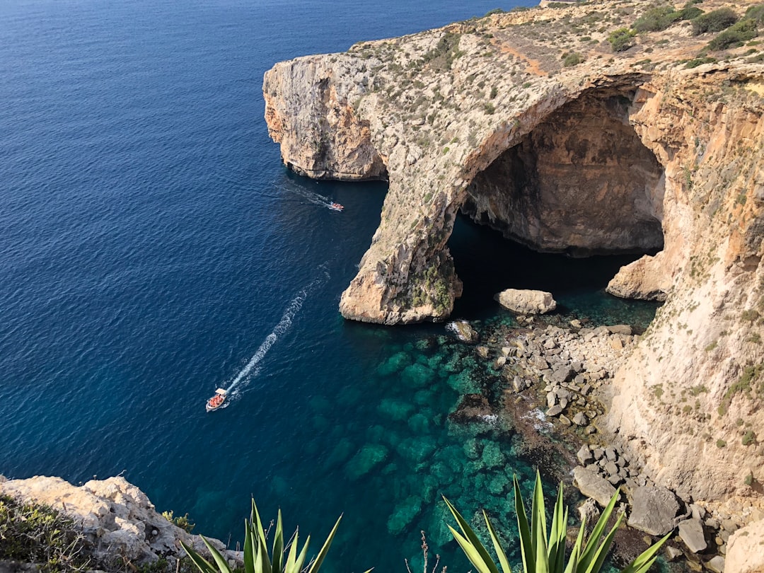 Descubre Ta' Dabrani: un rincón de naturaleza virgen en Malta - Żebbuġ | Secret World Trip Planner