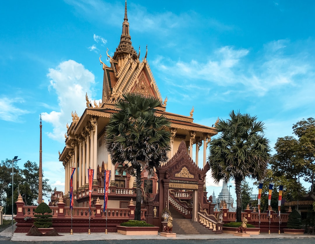 プノン・プロスを発見:カンボジアの自然の宝石 - Kampong Siem District | Secret World Trip Planner