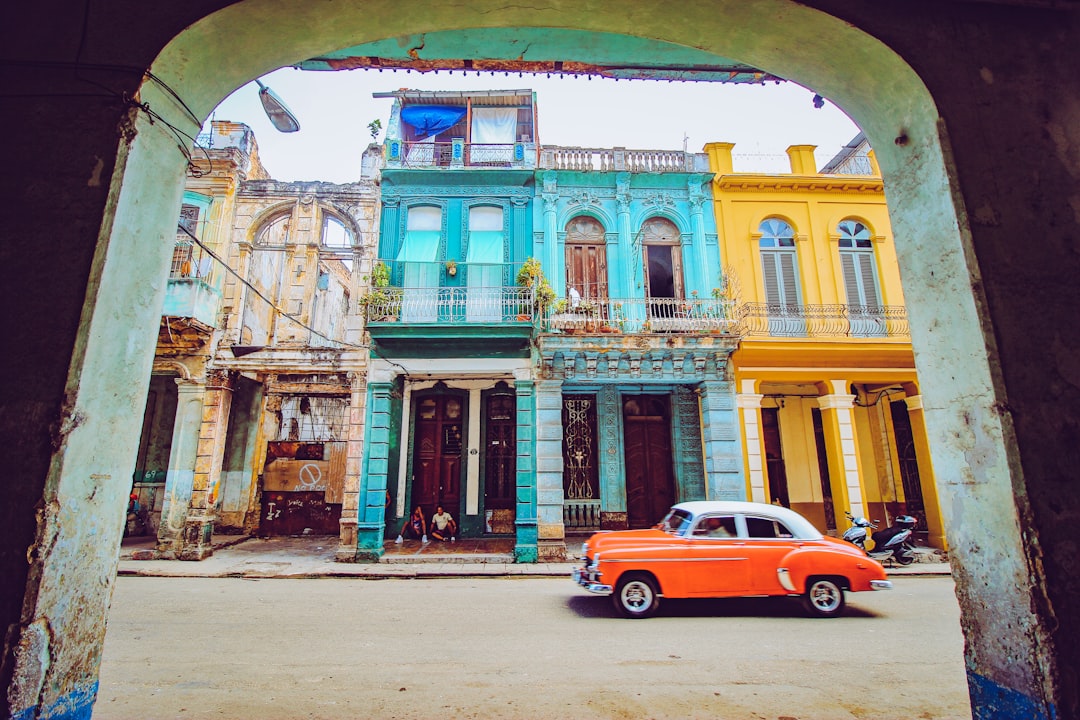 Scoprire Simón Bolívar: il cuore della storia cubana - La Habana | Secret World Trip Planner