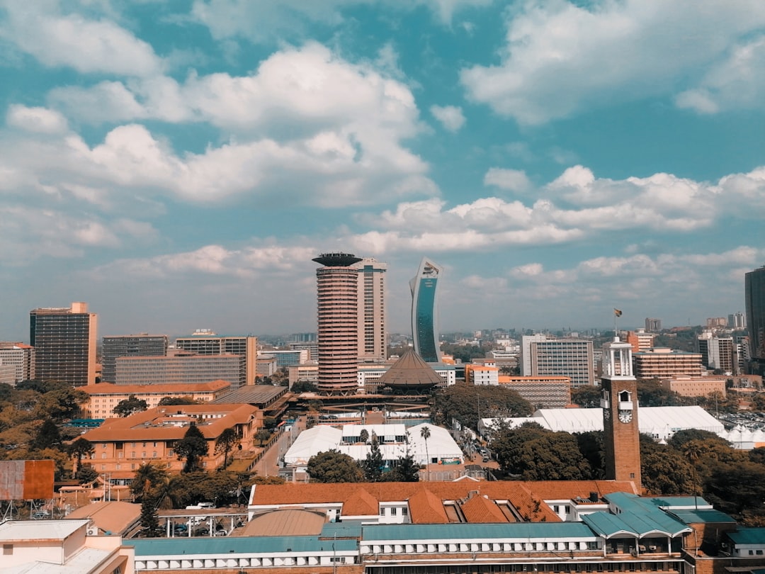 キングダムホール:ケニア文化の中心への旅 - Nairobi | Secret World Trip Planner
