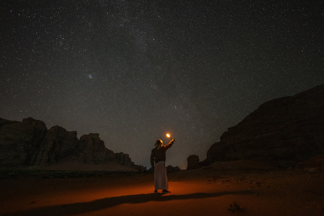 Ash Sharqiyah Sands: il deserto arancione dell'Oman - Mandinat Al Sultan Qaboos Bidiyah OM Bidiyah OM | Secret World Trip Planner