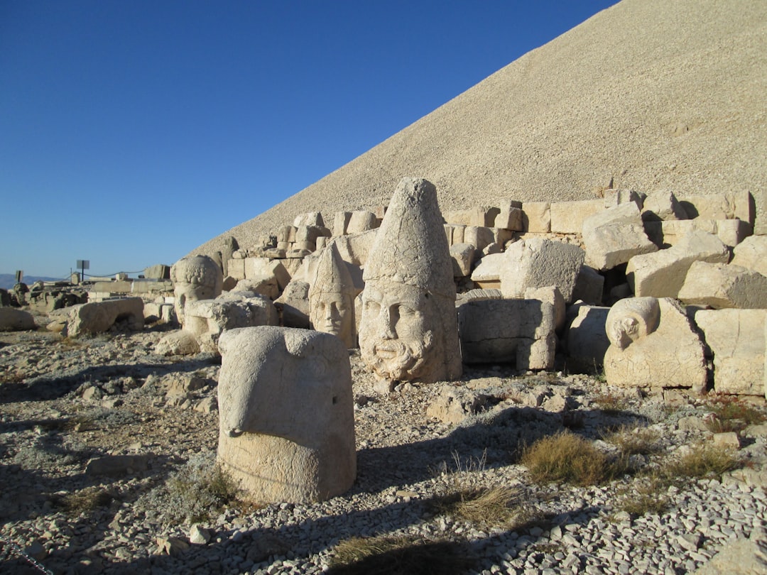 Lebende Wüstenskulpturen: Kunst im australischen Outback - Broken Hill Nuovo Galles del Sud 2880 | Secret World Trip Planner