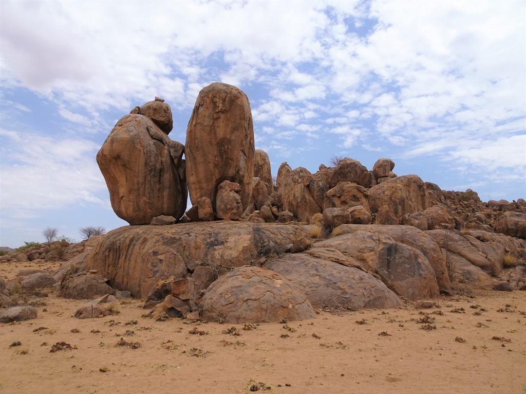 生きた砂漠の彫刻:オーストラリアの芸術 - Broken Hill Nuovo Galles del Sud 2880 | Secret World Trip Planner
