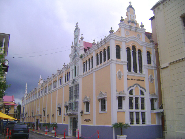 Descubra o Palácio Bolívar: História e Beleza do Panamá - Panamá | Secret World Trip Planner