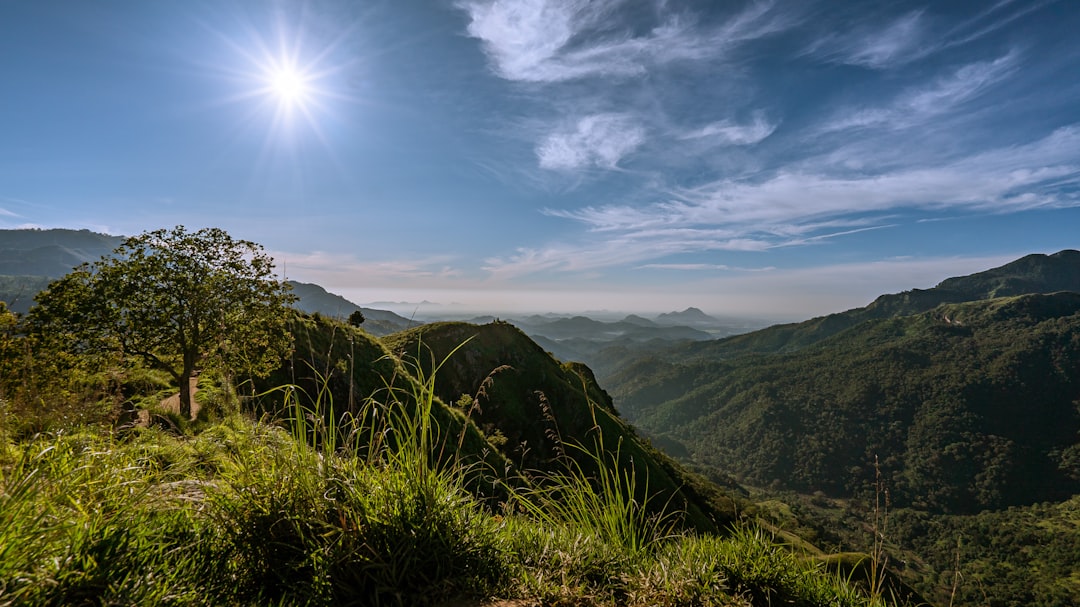 Pequeño Adam's Peak: panoramas al amanecer en Ella - Ella | Secret World Trip Planner
