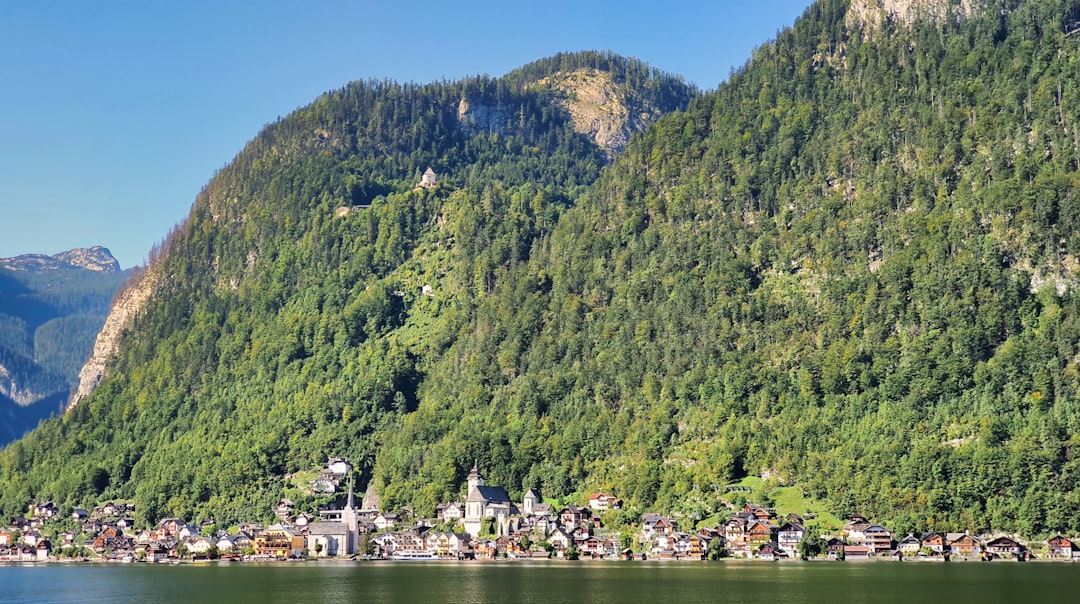 Hallstatt desde las alturas: el Skywalk sobre el lago - Gosaumühlstraße 67 | Secret World Trip Planner