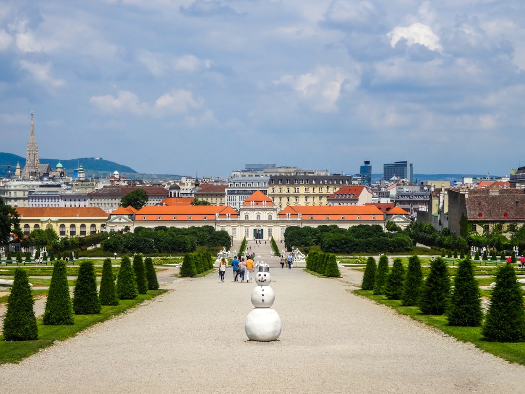 비엔나 여행 계획: Secret World vs Wanderlog 선택하기 - Vienna | Secret World Trip Planner