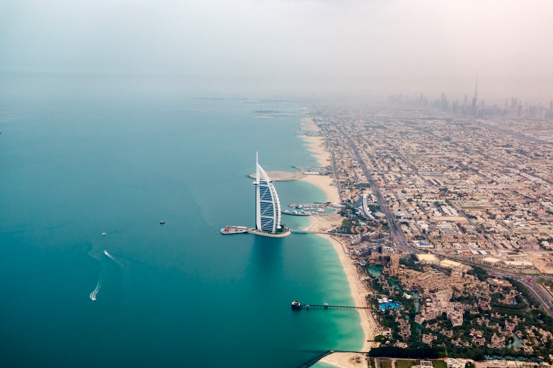 So planen Sie Ihre AI-Reise nach Dubai 2026: Vollständiger Leitfaden - Dubai | Secret World Trip Planner