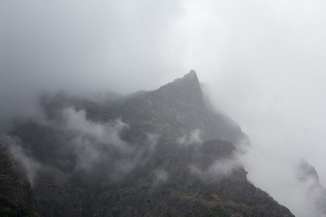 Пико до Ариейру: панорамы над облаками на Мадейре - Pico do Arieiro | Secret World Trip Planner