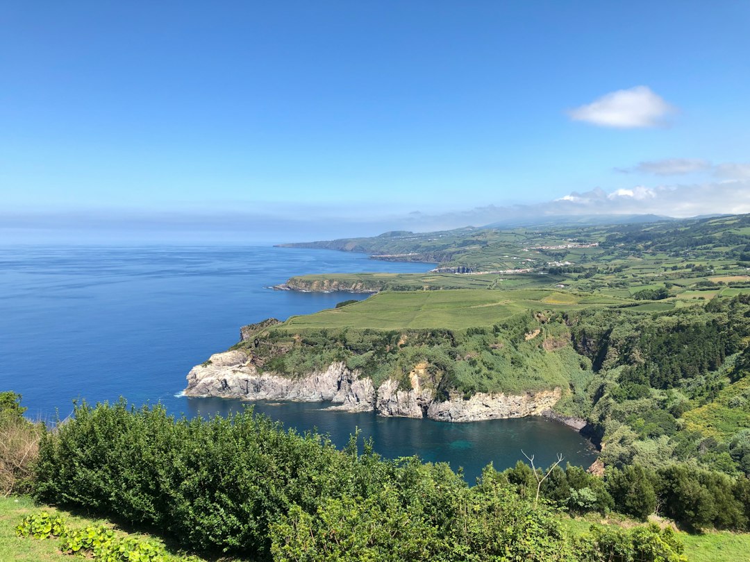 Caldeira Velha : thermes volcaniques à São Miguel - Estrada Regional da Lagoa do Fogo | Secret World Trip Planner