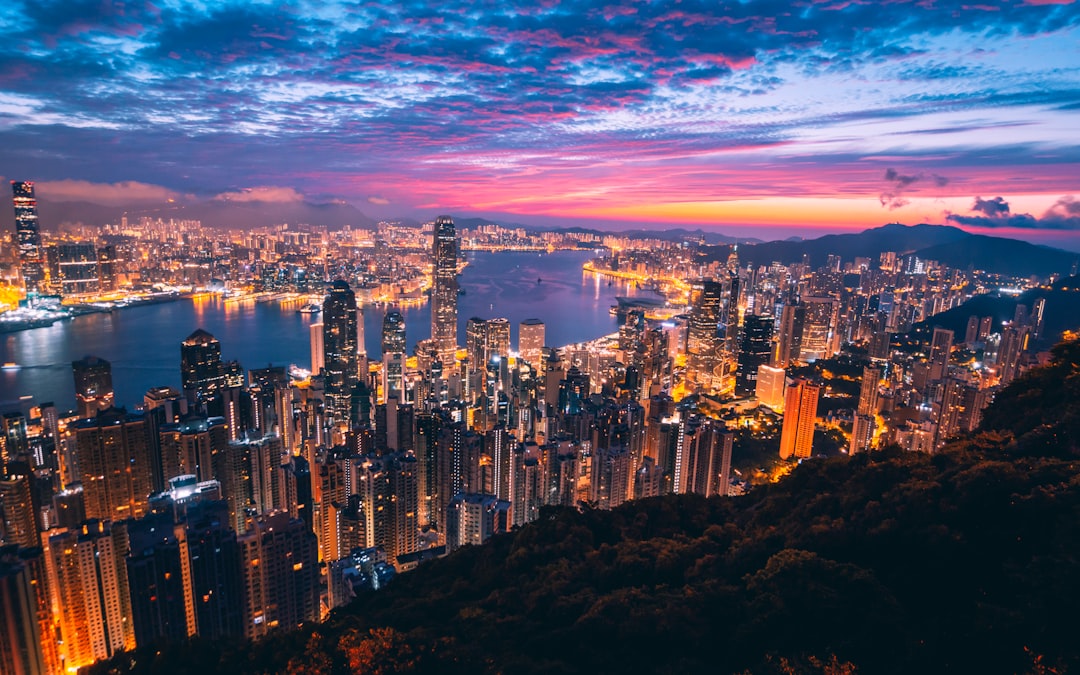 Secret World 대 Wanderlog: 2026년 홍콩 최고의 여행 플래너 - Hong Kong | Secret World Trip Planner