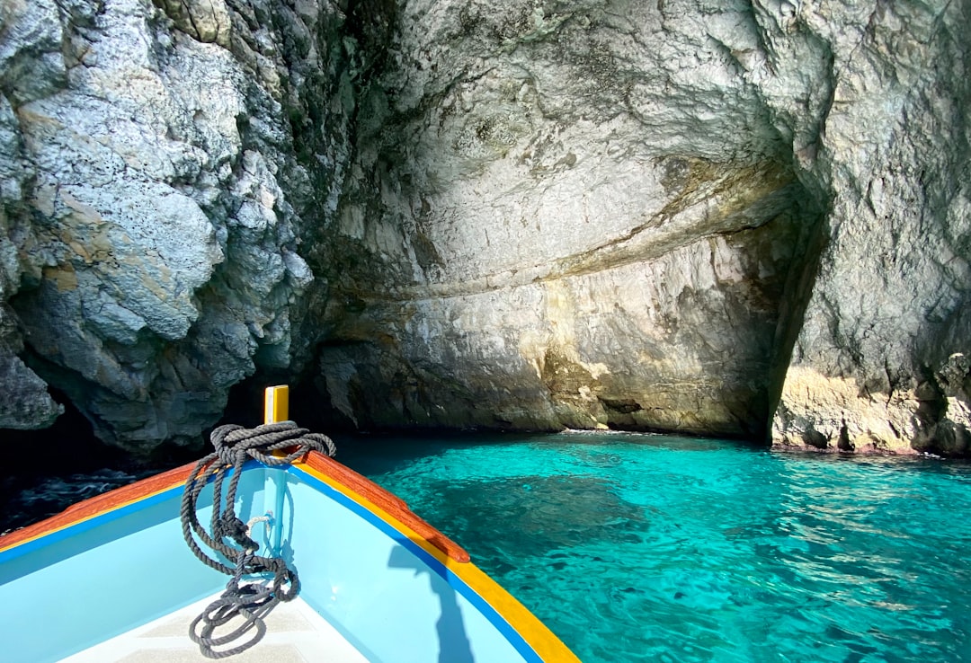 Gruta Azul de Malta: as maravilhas de Wied iż-Żurrieq - Crendi | Secret World Trip Planner